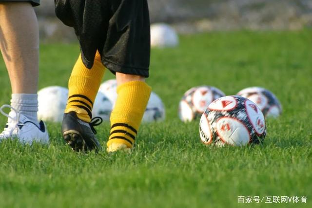 苏群：上海在3:0后紧张感降低 对大秋内线强攻似乎也缺少心理准备